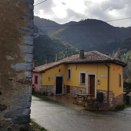 Holiday home La Casina , Casa Con Encanto Ribadesella
